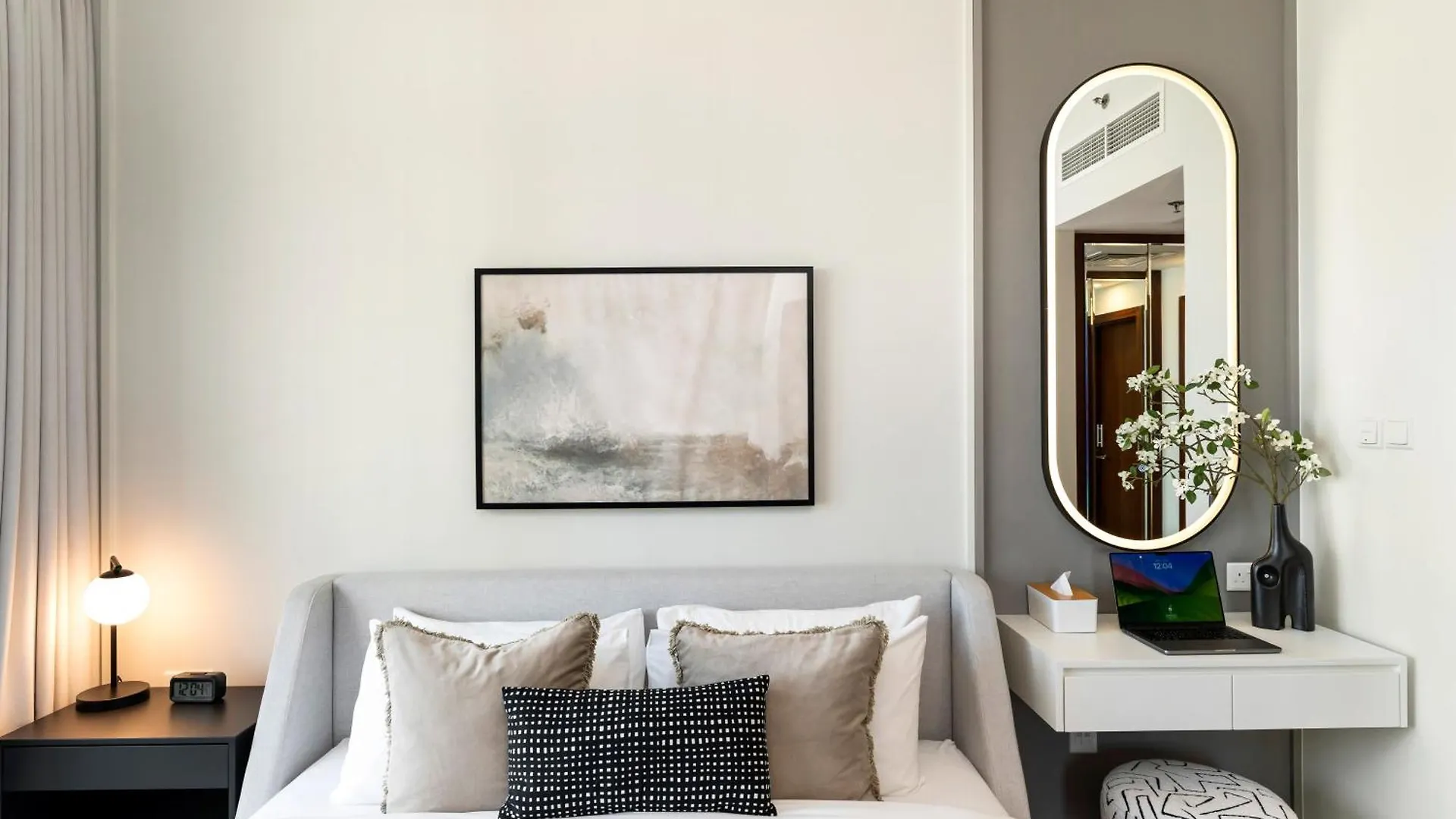 The Skyline Suite Luxury Downtown Retreat Dubai Förenade Arabemiraten