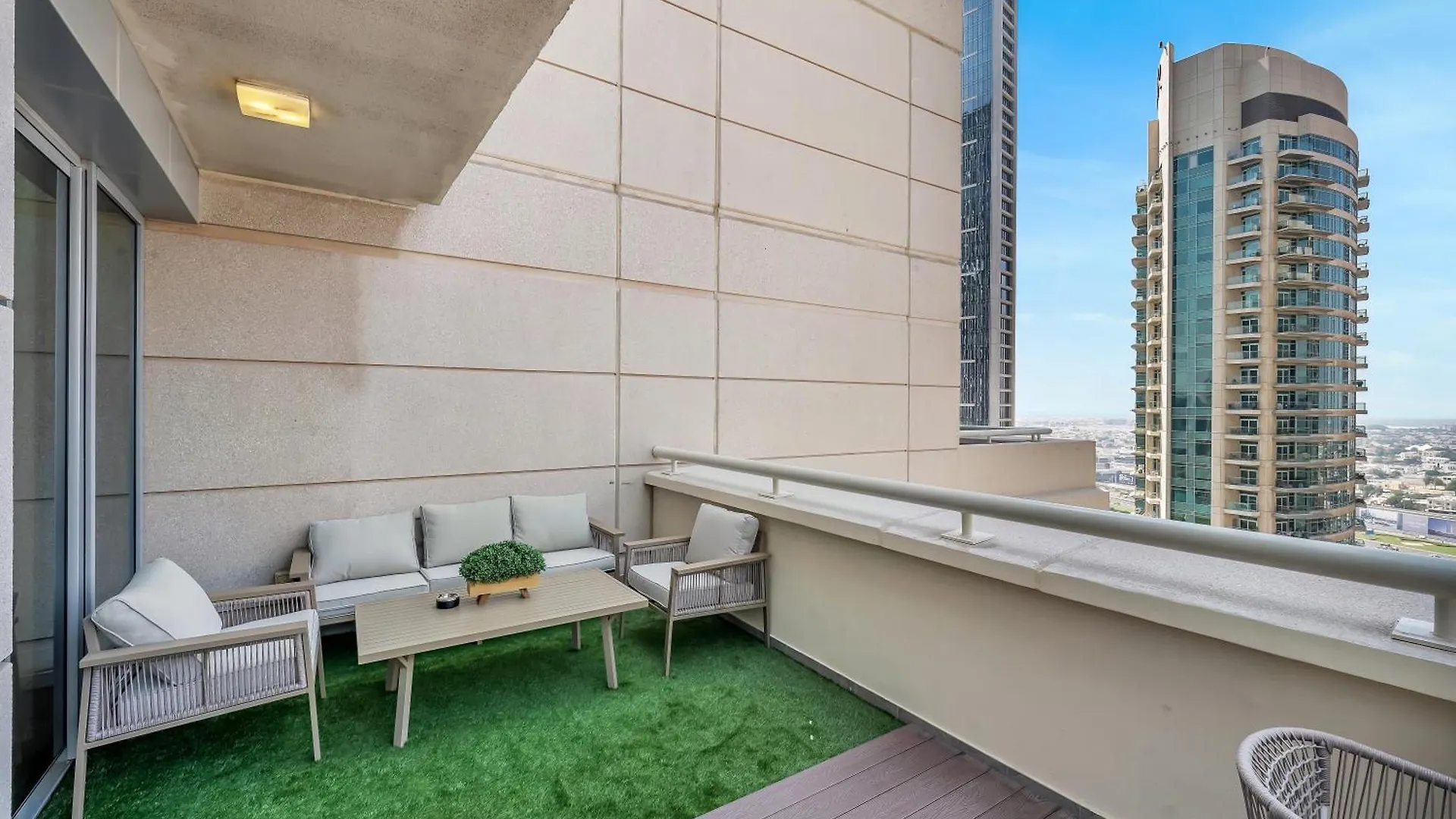 The Skyline Suite Luxury Downtown Retreat Dubai 0*,  Förenade Arabemiraten